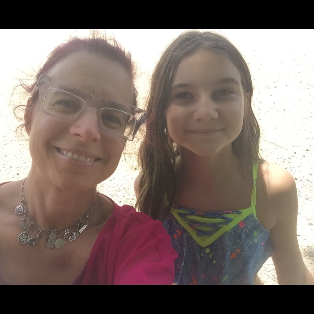 Meet your Posher, Prisca